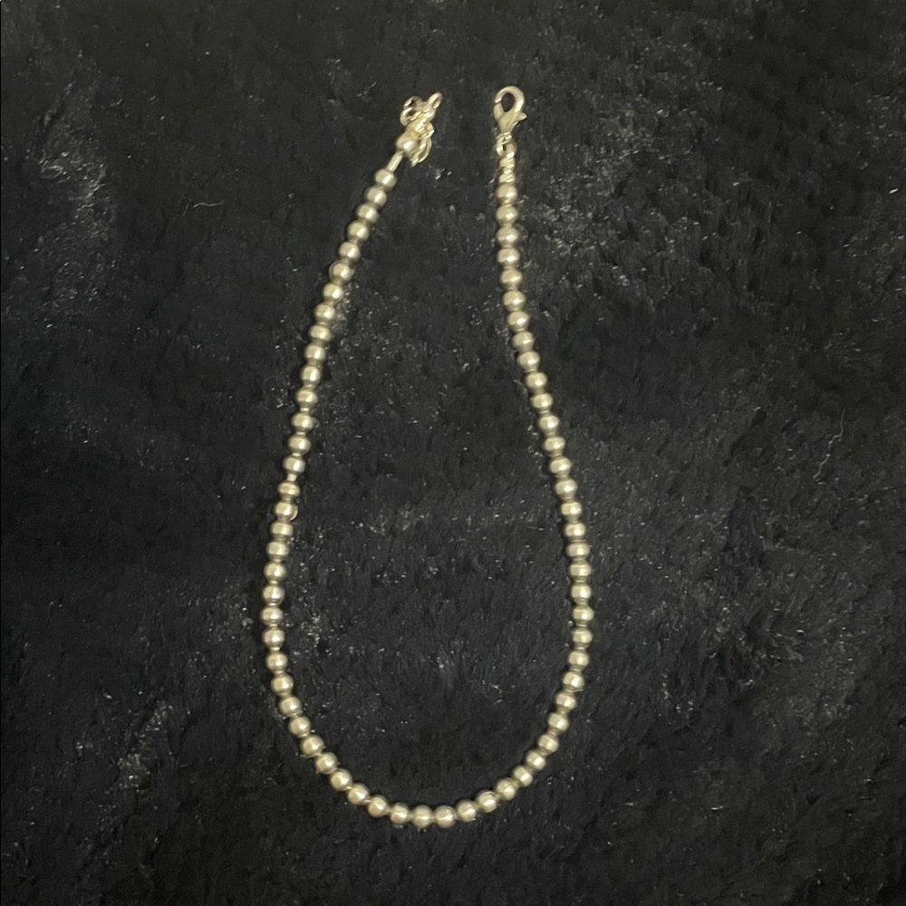 Elegant Silver Pearl Necklace